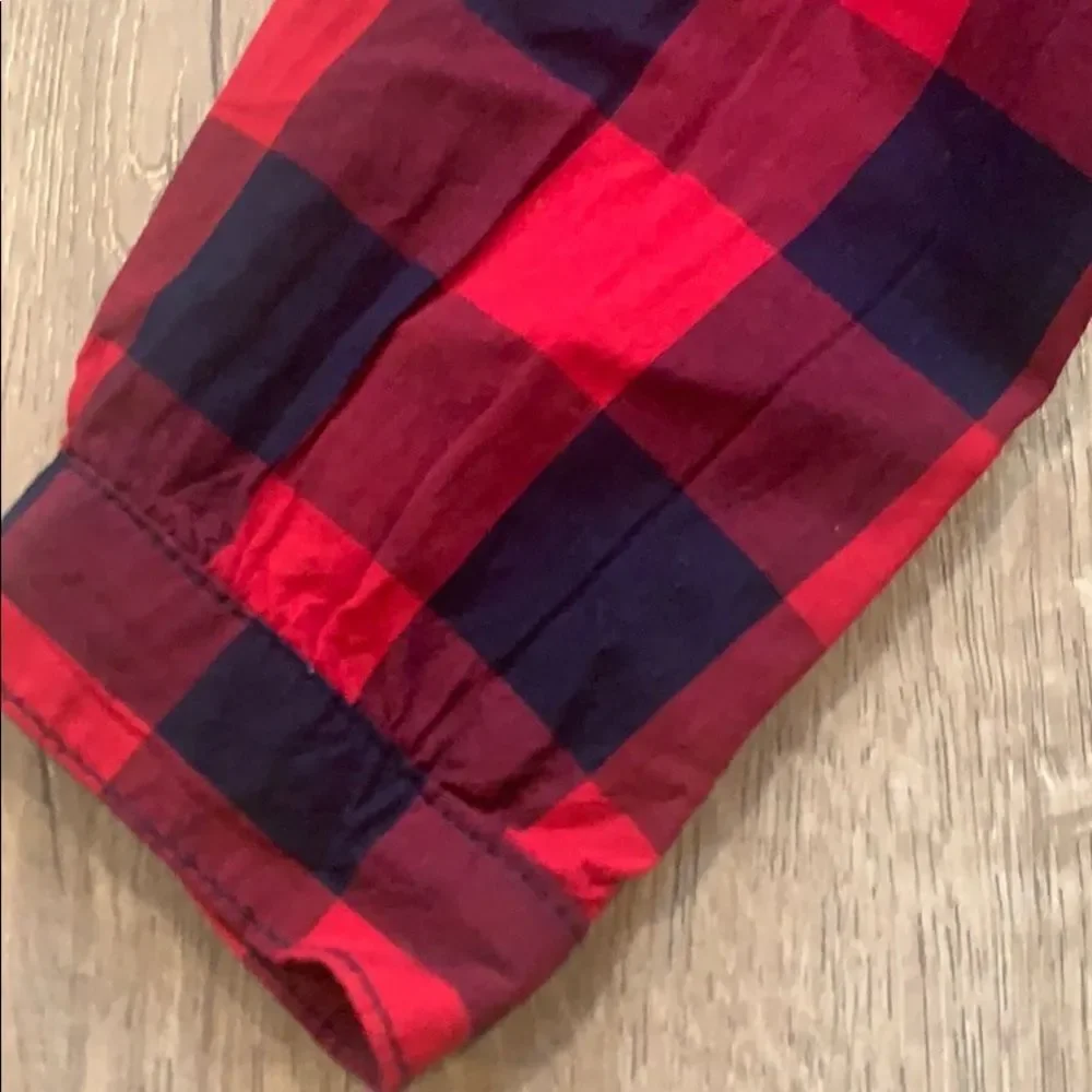Gap holiday top